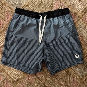 Vuori azure striped kore short- lined 5inch size m